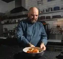 Quique Crudo image 1