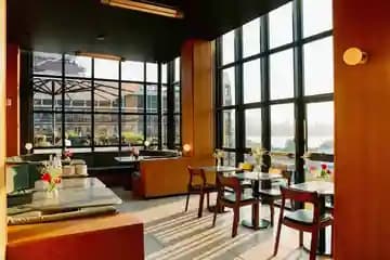 Bar Blondeau image 1