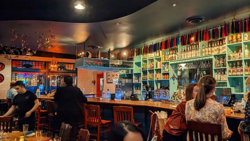 Chapulín Cantina