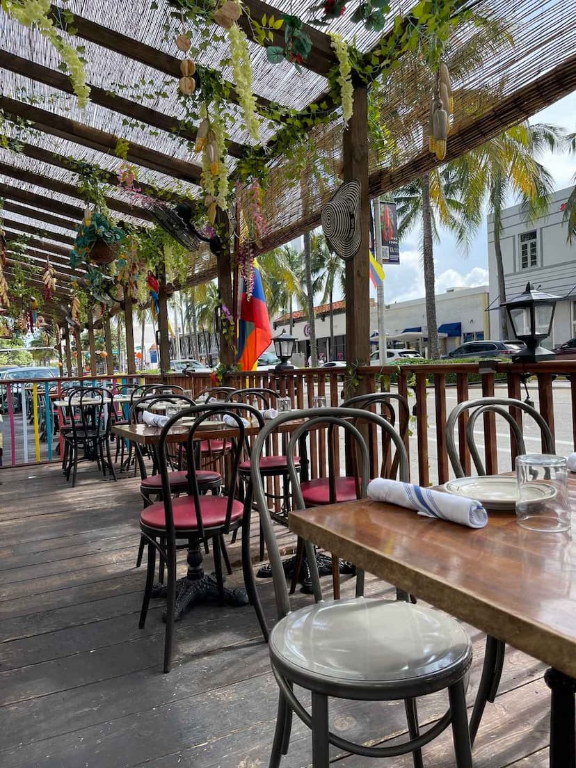 La Ventana Miami Beach Latin Restaurant