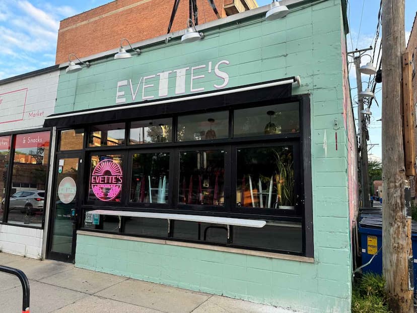 Evette's Lincoln Park