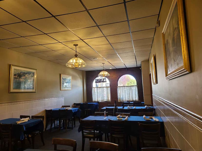 The Gallery Four Italian Restaurant & Pizzeria