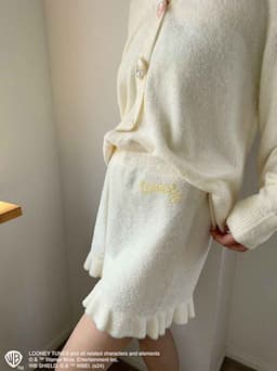 Product thumbnail 9