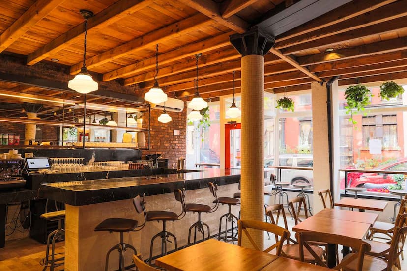 Canto West Village