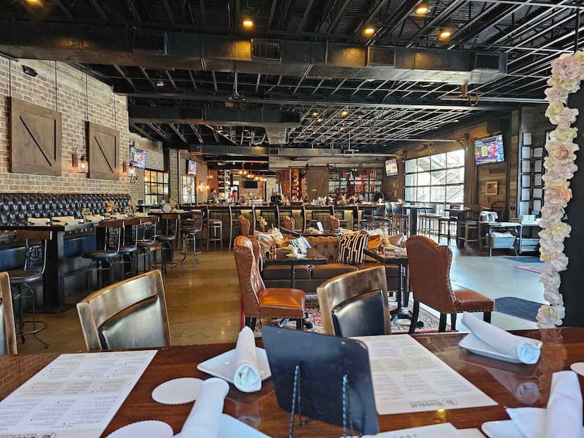 Bosscat Kitchen & Libations